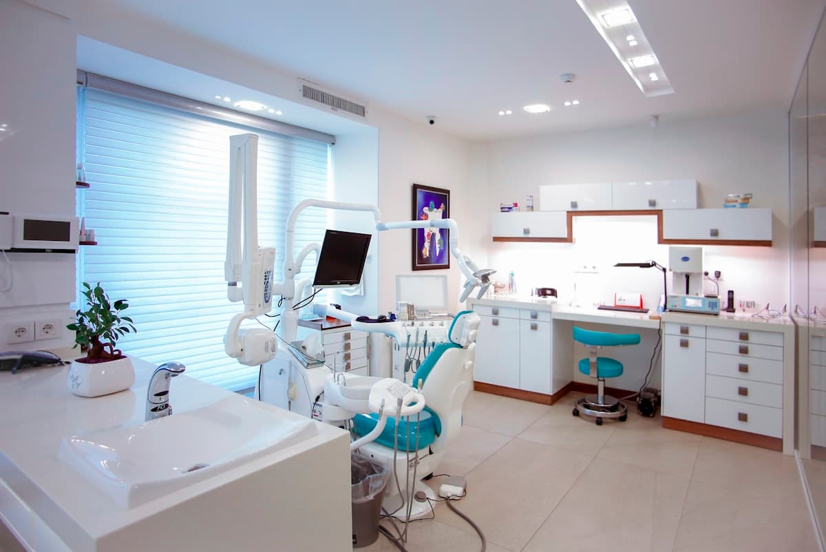 Modern Dental Clinic Interface